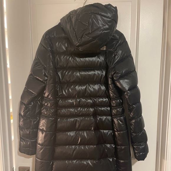 The North Face 550 Women’s Coat - Picture 2 of 6